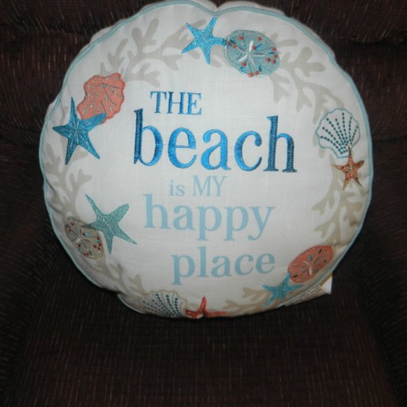 Seashells Beach "The Beach is my Happy Place " Quote Pillow Round NWT - Picture 1 of 13